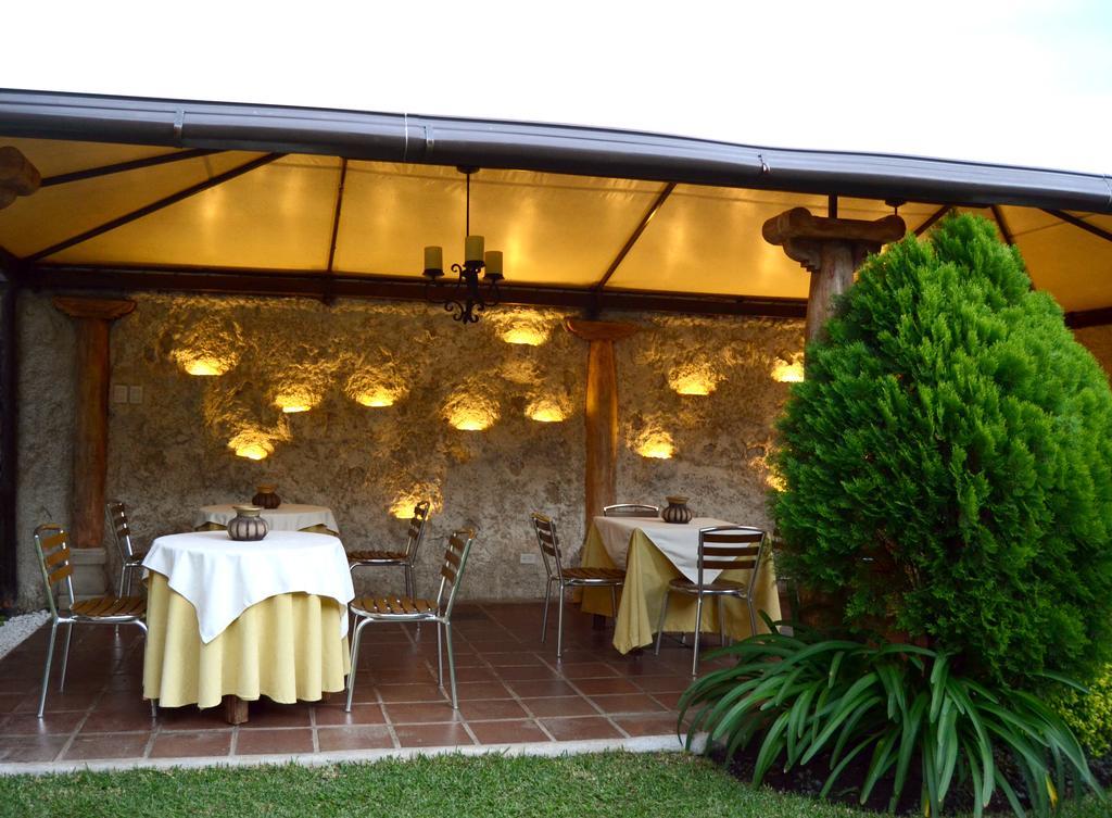Hostal Villa Toscana Guatemala City Exterior foto