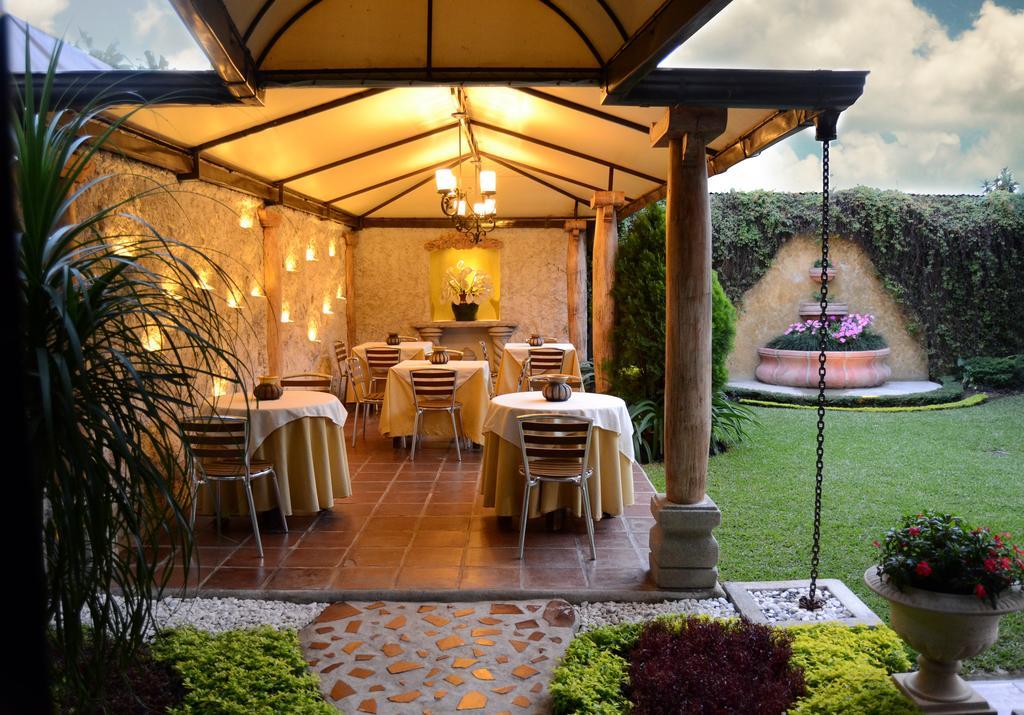 Hostal Villa Toscana Guatemala City Exterior foto