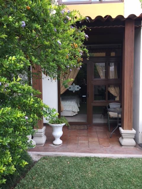 Hostal Villa Toscana Guatemala City Exterior foto